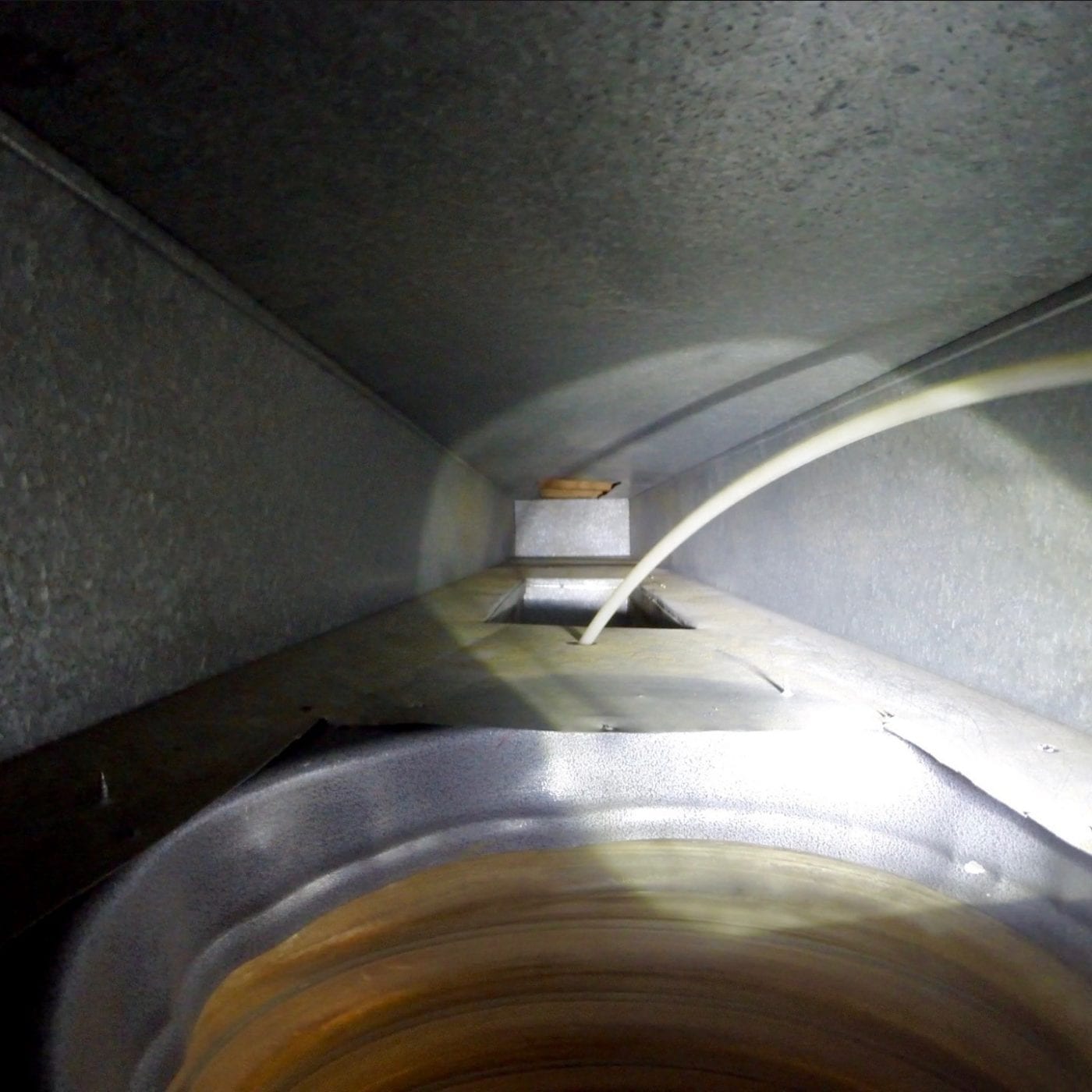 Larry's Heating & Cooling - Duct Cleaning 7